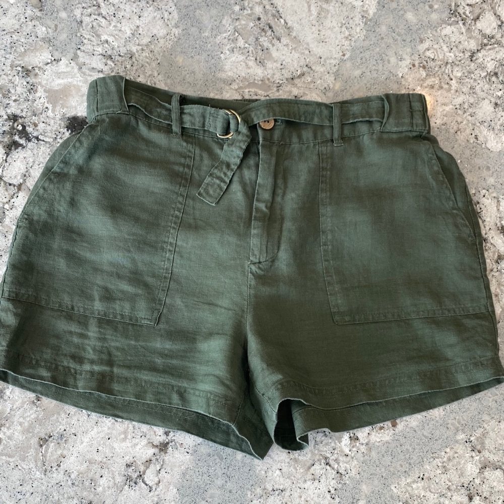 Green Linen Shorts